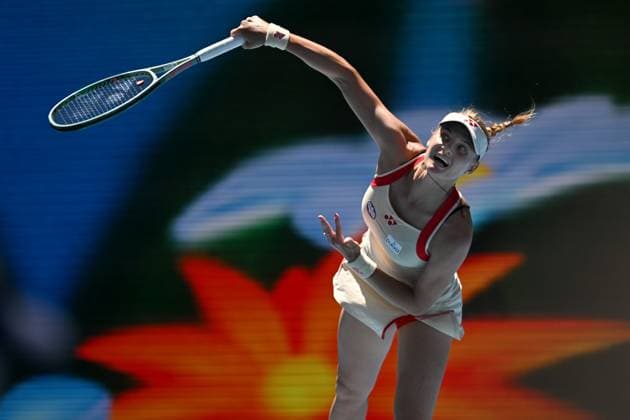 TENNIS AUSTRALIAN OPEN, Dayana Yastremska of Ukraine serves during her round three match against Elena Rybakina of Kazakstan during the 2025 Australian Open at Melbourne Park in Melbourne, Saturday, January 18, 2025. ( NO ARCHIVING, EDITORIAL USE ONLY, NO USE IN BOOKS WITHOUT CONSENT MELBOURNE VICTORIA AUSTRALIA  Copyright: xLUKASxCOCHx 20250118171321542707
