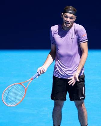 Sport Themen der Woche KW03 Sport Bilder des Tages Tennis 2025: Australian Open Day 7 January 18, 2025: 4th seed TAYLOR FRITZ of the USA in action against GAEL MONFILS of France on Margaret Court Arena in a Men s Singles 3rd round match on day 7 of the 2025 Australian Open in Melbourne, Australia. Sydney Low Cal Media(Credit Image: Â Sydney Low Cal Sport Media) Melbourne Victoria Australia EDITORIAL USE ONLY Copyright: xx ZUMA-20250118_faf_c04_028.jpg SydneyxLowx csmphotothree345622