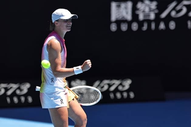 Iga Swiatek, POL, during third round of 2025 Australian Open in Melbourne, 18 01 2025; -