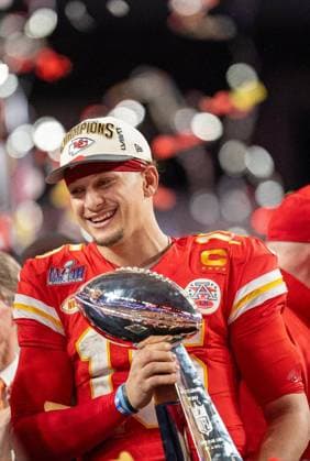 January 11, 2025: Kansas City Chiefs quarterback Patrick Mahomes (15) holds the Lombardi Trophy after leading the team to a 25-22 victory against the San Francisco 49ers in Super Bowl LVIII on Feb. 11, 2024, in Las Vegas. - ZUMAm67_ 0795355430st Copyright: xTammyxLjungbladx