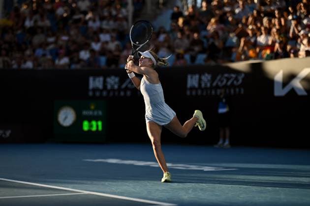 TENNIS AUSTRALIAN OPEN, Emerson Jones of Australia returns during her round one girls singles match against Anastasia Lizunova of Russia during the 2025 Australian Open at Melbourne Park in Melbourne, Saturday, January 18, 2025. ( NO ARCHIVING, EDITORIAL USE ONLY, NO USE IN BOOKS WITHOUT CONSENT MELBOURNE VICTORIA AUSTRALIA  Copyright: xLUKASxCOCHx 20250118143293160420