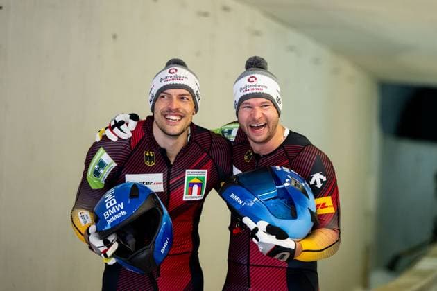 Bilder des Jahres 2025, Sport 01 Januar Sport Themen der Woche KW03 Sport Bilder des Tages Johannes Lochner, Georg Fleischhauer (Deutschland) jubeln im Ziel ueber den Sieg, AUT, IBSF Bob Weltcup Innsbruck - Igls, Rennen Zweierbob Herren, Saison 2024 2025, 18.01.2025 AUT, IBSF Bob Weltcup Innsbruck - Igls, Rennen Zweierbob Herren, Saison 2024 2025, 18.01.2025 Innsnruck *** Johannes Lochner, Georg Fleischhauer Germany celebrate victory at the finish, AUT, IBSF Bobsleigh World Cup Innsbruck Igls, race two-man bobsleigh men, season 2024 2025, 18 01 2025 AUT, IBSF Bobsleigh World Cup Innsbruck Igls, race two-man bobsleigh men, season 2024 2025, 18 01 2025 Innsnruck Copyright: xEibner-Pressefoto Memmlerx EP_MMR