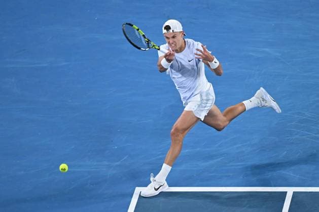 TENNIS AUSTRALIAN OPEN, Holger Rune of Denmark returns during his round three match against Miomir Kecmanovic of Serbia during the 2025 Australian Open at Melbourne Park in Melbourne, Saturday, January 18, 2025. ( NO ARCHIVING, EDITORIAL USE ONLY, NO USE IN BOOKS WITHOUT CONSENT MELBOURNE VICTORIA AUSTRALIA  Copyright: xJAMESxROSSx 20250118118606695760