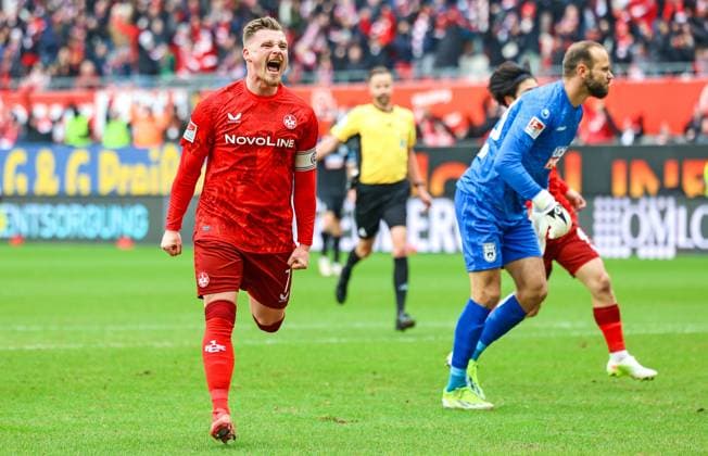 18.01.2025, xmohx, Fussball 2.Bundesliga, 1.FC Kaiserslautern - SSV Ulm 1846 Fußball emspor, v.l. Kaiserslautern bejubelt durch Marlon Ritter das1-1 (DFL DFB REGULATIONS PROHIBIT ANY USE OF PHOTOGRAPHS as IMAGE SEQUENCES and or QUASI-VIDEO) Kaiserslautern