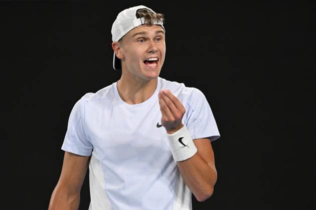 TENNIS AUSTRALIAN OPEN, Holger Rune of Denmark reacts during his round three match against Miomir Kecmanovic of Serbia during the 2025 Australian Open at Melbourne Park in Melbourne, Saturday, January 18, 2025. ( NO ARCHIVING, EDITORIAL USE ONLY, NO USE IN BOOKS WITHOUT CONSENT MELBOURNE VICTORIA AUSTRALIA  Copyright: xLUKASxCOCHx 20250119118597448129