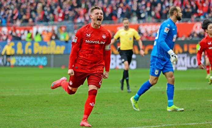 18.01.2025, xmohx, Fussball 2.Bundesliga, 1.FC Kaiserslautern - SSV Ulm 1846 Fußball emspor, v.l. Marlon Ritter (Kaiserslautern) bejubelt das 1-1 (DFL DFB REGULATIONS PROHIBIT ANY USE OF PHOTOGRAPHS as IMAGE SEQUENCES and or QUASI-VIDEO) Kaiserslautern