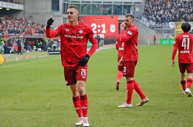 18.01.2025, xmohx, Fussball 2.Bundesliga, 1.FC Kaiserslautern - SSV Ulm 1846 Fußball emspor, v.l. Filip Kaloc (Kaiserslautern) bejubelt das 2-1 (DFL DFB REGULATIONS PROHIBIT ANY USE OF PHOTOGRAPHS as IMAGE SEQUENCES and or QUASI-VIDEO) Kaiserslautern