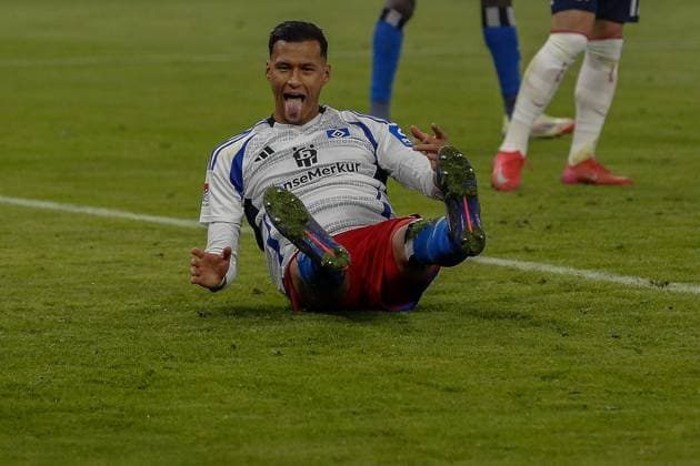 Davie Selke ( HSV ) Deutschland , Hamburg , Volksparkstadion , Fussball , 2 . Bundesliga , Hamburger SV - 1 FC Koeln
