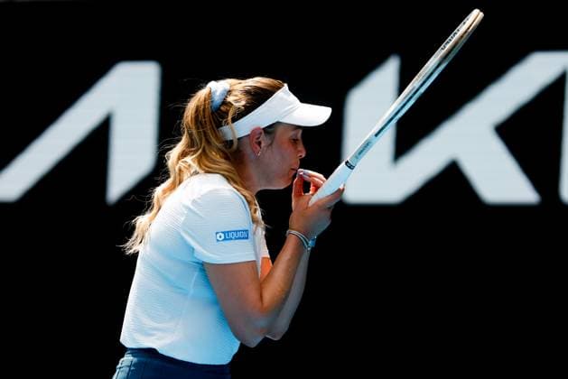 January 19, 2025: MELBOURNE, AUSTRALIA - JANUARY 19: Donna Vekic of Croatia reacts to a missed point whilst playing Anastasia Pavlyuchenkova of Russia on day eight of the 2025 Australian Open at Melbourne Park on January 19, 2025 in Melbourne, Australia. - ZUMAp121 20250119_zsp_p121_055 Copyright: xChrisxPutnamx