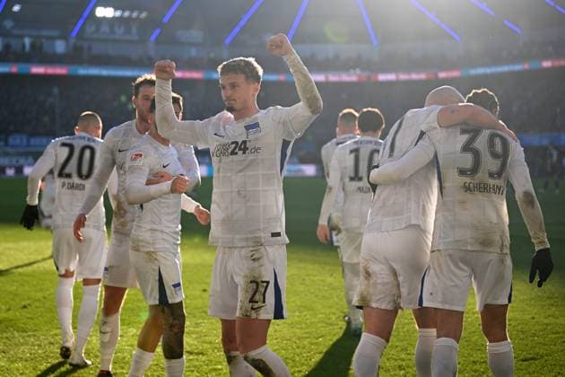 Paderborn, Home Deluxe Arena, 19.01.25, GER, Herren, 2.Bundesliga, Saison 2024-2025, SC Paderborn 07 - Hertha BSC Berlin Bild: Michael CUISANCE (Hertha BSC) jubelt nach seinem Tor zum 0:2 Only for editorial use! DFL regulations prohibit any use of photographs as image sequences and or quasi-video. NRW Deutschland