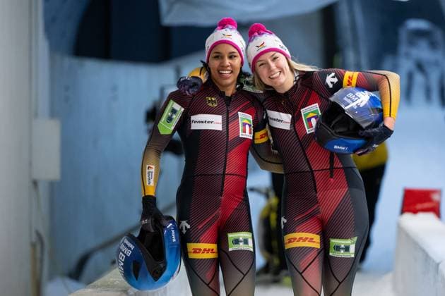 Bilder des Jahres 2025, Sport 01 Januar Sport Themen der Woche KW03 Sport Bilder des Tages Laura Nolte, Deborah Levi (Deutschland) jubeln im Ziel ueber den Sieg, AUT, IBSF Bob Weltcup Innsbruck - Igls, Rennen Zweierbob Frauen, Saison 2024 2025, 19.01.2025 AUT, IBSF Bob Weltcup Innsbruck - Igls, Rennen Zweierbob Frauen, Saison 2024 2025, 19.01.2025 Innsbruck *** Laura Nolte, Deborah Levi Germany celebrate victory at the finish, AUT, IBSF Bobsleigh World Cup Innsbruck Igls, two-man bobsleigh womens race, 2024 2025 season, 19 01 2025 AUT, IBSF Bobsleigh World Cup Innsbruck Igls, two-man bobsleigh womens race, 2024 2025 season, 19 01 2025 Innsbruck Copyright: xEibner-Pressefoto Memmlerx EP_MMR