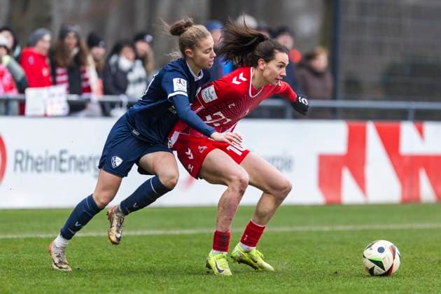 Testspiel Frauen: 1. FC Köln - VfL Bochum, 19.01.2025 Amelie Delabre (1. FC Köln, 10), Franziska Wenzel (VfL Bochum, 31). Testspiel Frauen, 1. FC Köln - VfL Bochum, am 19.01.2025, Geißbockheim, Köln Copyright: xBEAUTIFULxSPORTS Meuselx