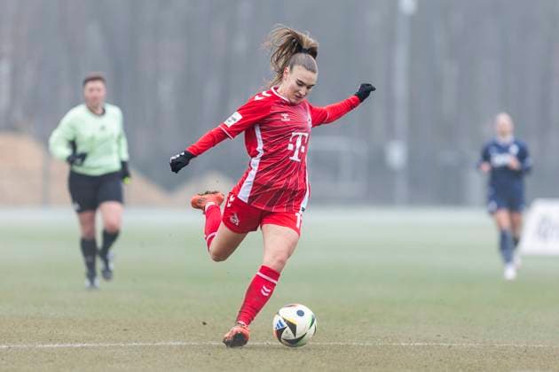 Testspiel Frauen: 1. FC Köln - VfL Bochum, 19.01.2025 Alena Bienz (1. FC Köln, 11). Testspiel Frauen, 1. FC Köln - VfL Bochum, am 19.01.2025, Geißbockheim, Köln Copyright: xBEAUTIFULxSPORTS Meuselx