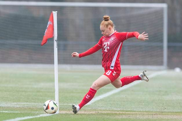 Testspiel Frauen: 1. FC Köln - VfL Bochum, 19.01.2025 Laura Vogt (1. FC Köln, 8). Testspiel Frauen, 1. FC Köln - VfL Bochum, am 19.01.2025, Geißbockheim, Köln Copyright: xBEAUTIFULxSPORTS Meuselx