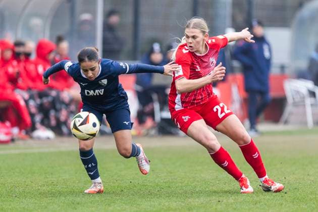Testspiel Frauen: 1. FC Köln - VfL Bochum, 19.01.2025 Natalia Padilla-Bidas (1. FC Köln, 22), Anna Latifa Uebing (VfL Bochum, 14). Testspiel Frauen, 1. FC Köln - VfL Bochum, am 19.01.2025, Geißbockheim, Köln Copyright: xBEAUTIFULxSPORTS Meuselx