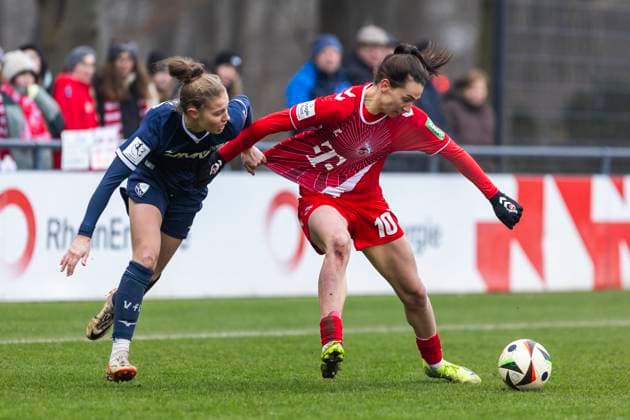 Testspiel Frauen: 1. FC Köln - VfL Bochum, 19.01.2025 Amelie Delabre (1. FC Köln, 10), Franziska Wenzel (VfL Bochum, 31). Testspiel Frauen, 1. FC Köln - VfL Bochum, am 19.01.2025, Geißbockheim, Köln Copyright: xBEAUTIFULxSPORTS Meuselx
