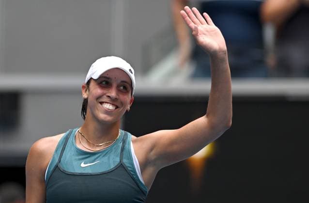 TENNIS AUSTRALIAN OPEN, Madison Keys of USA celebrates winning her round 4 match against Elna Rybakina of Kazakhstan during the 2025 Australian Open at Melbourne Park in Melbourne, Monday, January 20, 2025. ( NO ARCHIVING, EDITORIAL USE ONLY, NO USE IN BOOKS WITHOUT CONSENT MELBOURNE VICTORIA AUSTRALIA  Copyright: xLUKASxCOCHx 20250120169846615947