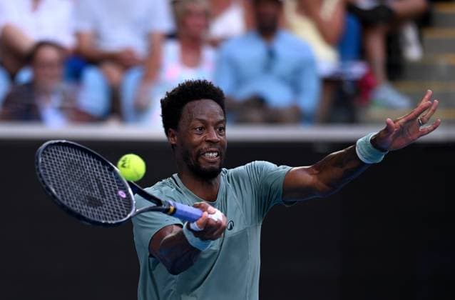 TENNIS AUSTRALIAN OPEN, Gael Monfils of France in action during his round 4 match against Ben Shelton of USA during the 2025 Australian Open at Melbourne Park in Melbourne, Monday, January 20, 2025. ( NO ARCHIVING, EDITORIAL USE ONLY, NO USE IN BOOKS WITHOUT CONSENT MELBOURNE VICTORIA AUSTRALIA  Copyright: xJAMESxROSSx 20250120135727368589
