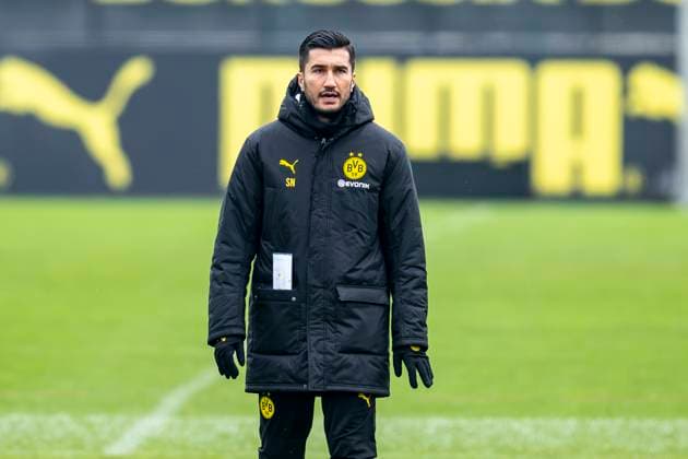 20.01.2025: Fußball: Training von Borussia Dortmund vor dem Spiel in der Champions League beim FC Bologna. Dortmunds Trainer Nuri Sahin reagiert. Copyright: xDavidxInderliedx