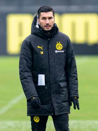 20.01.2025: Fußball: Training von Borussia Dortmund vor dem Spiel in der Champions League beim FC Bologna. Dortmunds Trainer Nuri Sahin reagiert. Copyright: xDavidxInderliedx