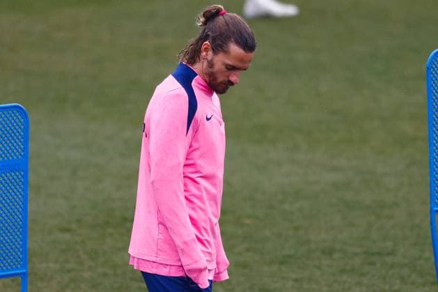 January 20, 2025, Majadahonda, Madrid, SPAIN: Antoine Griezmann of Atletico de Madrid looks on during the training day of Atletico de Madrid ahead of the UEFA Champions League, football match against Bayer 04 Leverkusen, at Ciudad Deportiva Wanda Atletico de Madrid on January 20, 2025, in Majadahonda, Madrid, Spain. Majadahonda SPAIN - ZUMAa181 20250120_zaa_a181_005 Copyright: xDennisxAgyemanx