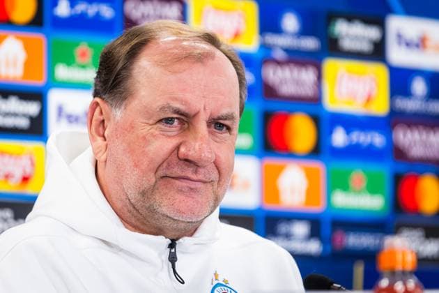 SLOVAN BRATISLAVA - STUTTGART press conference, PK, Pressekonferenz Head coach of Slovan Vladimir Weiss sr speaks during the press conference ahead of UEFA Champions League, league stage match between SK Slovan Bratislava and VfB Stuttgart. Bratislava, Slovakia, January 20, 2025. PUBLICATION NOT IN SLOVAKIA Copyright: xx 080A2846