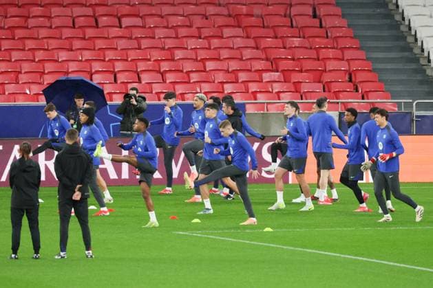 Portugal, Estadio do SL Benfica Lisbon 20. January 2025 Uefa Champions League phase 2024 25 Matchday 7, Pressekonferenz , Training S.L.Benfica - FC Barcelona, Barca v.l. FC Barcelona beim letztenTraining vor dem Spiel gegen SL Benfica Copyright: HMBxMedia FernandoxSoares