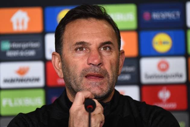 Coach Okan Buruk of Galatasaray seen during the press conference, PK, Pressekonferenz a day before the UEFA Europa League game 7 Between Galatasaray and Dynamo Kiev in Istanbul at Rams Park Stadium , Istanbul , Turkey on January 20 , 2025. ( Photo by Seskimphoto ) Istanbul Turkey Istanbul Turkey Copyright: xSeskimphotox Okan_Buruk_200125 (25)