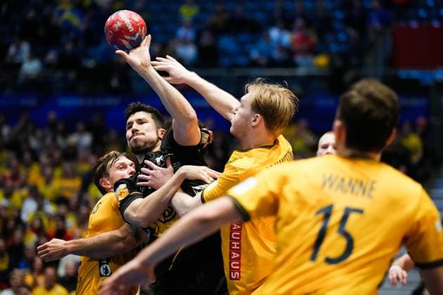 Sport Themen der Woche KW04 Sport Bilder des Tages Handball-VM 2025 herrer: Sverige - Spania Fornebu 20250120. Spanias Alex Dujshebaev Dovichebaeva under VM-kampen i handball mellom Sverige og Spania i Unity Arena. Foto: Beate Oma Dahle NTB Fornebu Norge EDITORIAL USE ONLY. RESTRICTED USE FOR BETTING COMPANIES Ref:_SPO9ii8HNEsC7U.jpg *** Handball World Cup 2025 men Sweden Spain Fornebu 20250120 Spains Alex Dujshebaev Dovichebaeva during the World Cup handball match between Sweden and Spain in Unity Arena Photo Beate Oma Dahle NTB Fornebu Norway EDITORIAL USE ONLY RESTRICTED USE FOR BETTING COMPANIES  Copyright: xBeatexOmaxDahlex xNTBx