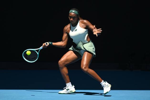 TENNIS AUSTRALIAN OPEN, Coco Gauff of USA plays a shot during her 1 4 final match against Paula Badosa of Spain during the 2025 Australian Open at Melbourne Park in Melbourne, Tuesday, January 21, 2025. ( NO ARCHIVING, EDITORIAL USE ONLY, NO USE IN BOOKS WITHOUT CONSENT MELBOURNE VICTORIA AUSTRALIA  Copyright: xLUKASxCOCHx 20250121143986086712