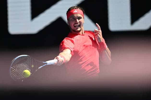 TENNIS AUSTRALIAN OPEN, Alexander Zverev of Germany during his 1 4 final match against Tommy Paul of USA during the 2025 Australian Open at Melbourne Park in Melbourne, Tuesday, January 21, 2025. ( NO ARCHIVING, EDITORIAL USE ONLY, NO USE IN BOOKS WITHOUT CONSENT MELBOURNE VICTORIA AUSTRALIA  Copyright: xLUKASxCOCHx 20250121198376475186
