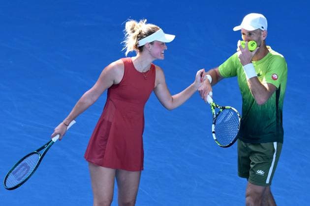 TENNIS AUSTRALIAN OPEN, Michael Venus (right) and Erin Routliffe of New Zealand react during their Mixed doubles 1 4 final match against Asia Muhammad of USA and Andres Molteni of Argentina during the 2025 Australian Open at Melbourne Park in Melbourne, Tuesday, January 21, 2025. ( NO ARCHIVING, EDITORIAL USE ONLY, NO USE IN BOOKS WITHOUT CONSENT MELBOURNE VICTORIA AUSTRALIA  Copyright: xJOELxCARRETTx 20250121191794611302