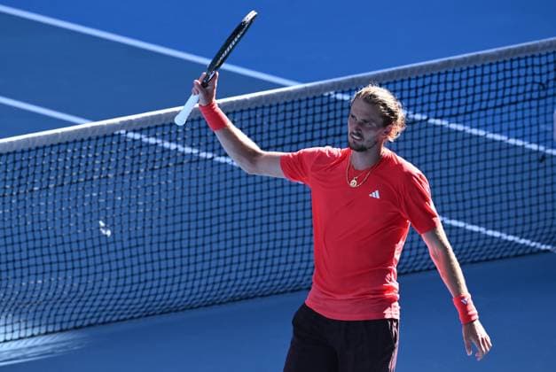 TENNIS AUSTRALIAN OPEN, Alexander Zverev of Germany wins match point during his 1 4 final match against Tommy Paul of USA during the 2025 Australian Open at Melbourne Park in Melbourne, Tuesday, January 21, 2025. ( NO ARCHIVING, EDITORIAL USE ONLY, NO USE IN BOOKS WITHOUT CONSENT MELBOURNE VICTORIA AUSTRALIA  Copyright: xJOELxCARRETTx 20250121153176716686