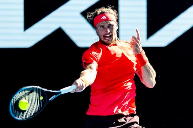 MELBOURNE, VIC - JANUARY 21: Alexander Zverev of Germany in action during the Quarterfinals of the 2025 Australian Open on January 21 2025, at Melbourne Park in Melbourne, Australia. (Photo by Jason Heidrich Icon Sportswire) TENNIS: JAN 21 Australian Open EDITORIAL USE ONLY Icon250121140