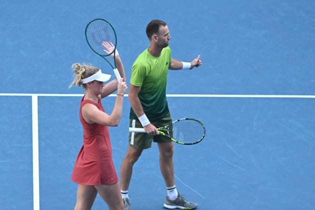 TENNIS AUSTRALIAN OPEN, Michael Venus (right) and Erin Routliffe of New Zealand (left) react during their Mixed doubles 1 4 final match against Asia Muhammad of USA and Andres Molteni of Argentina during the 2025 Australian Open at Melbourne Park in Melbourne, Tuesday, January 21, 2025. ( NO ARCHIVING, EDITORIAL USE ONLY, NO USE IN BOOKS WITHOUT CONSENT MELBOURNE VICTORIA AUSTRALIA  Copyright: xLUKASxCOCHx 20250121199033815611