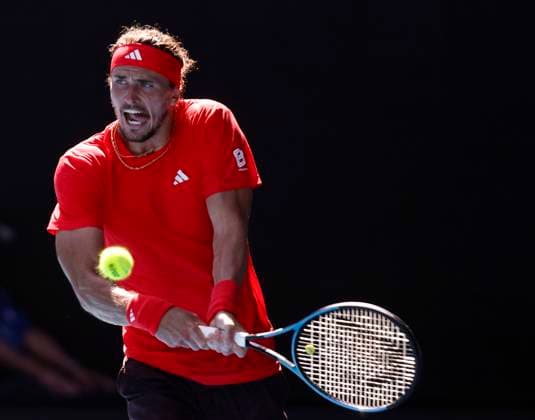 (250121) -- MELBOURNE, Jan. 21, 2025 -- Alexander Zverev hits a return during the men s singles quarterfinal match between Alexander Zverev of Germany and Tommy Paul of the United States at Australian Open tennis tournament in Melbourne, Australia, Jan. 21, 2025. ) (SP)AUSTRALIA-MELBOURNE-TENNIS-AUSTRALIAN OPEN-DAY 10 MaxPing 