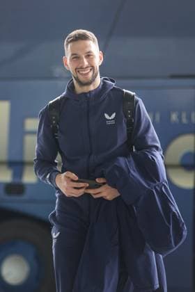 GNK Dinamo Zagreb depart for London Marko Pjaca of Dinamo Zagreb arrive at Franjo Tudjman International Airport before departing to London on January 21, 2025. in Zagreb, Croatia. Dinamo Zagreb will play against Arsenal in the UEFA Champions League.  LukaxStanzl PIXSELL