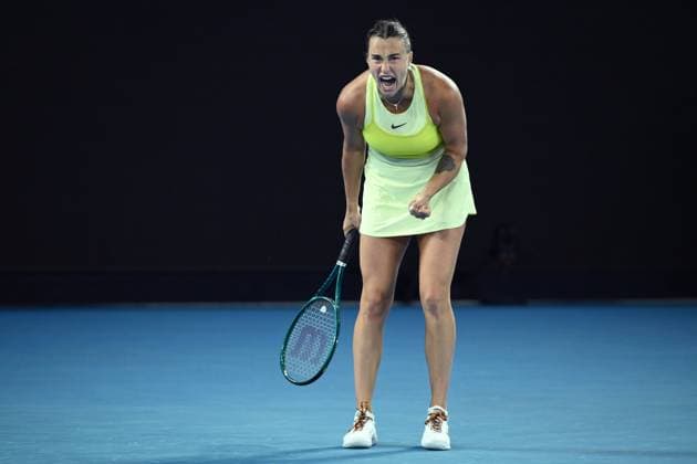 Sport Themen der Woche KW04 Sport Bilder des Tages TENNIS AUSTRALIAN OPEN, Aryna Sabalenka of Belarus reacts during her 1 4 final match against Anastasia Pavlyuchenkova of Russia during the 2025 Australian Open at Melbourne Park in Melbourne, Tuesday, January 21, 2025. ( NO ARCHIVING, EDITORIAL USE ONLY, NO USE IN BOOKS WITHOUT CONSENT MELBOURNE VICTORIA AUSTRALIA  Copyright: xJOELxCARRETTx 20250121182915758809