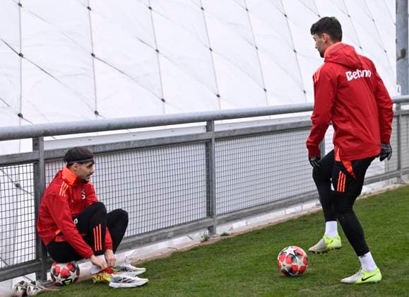 Veljko Birmancevic, left, attends a training session before the Champions League round 7 match Sparta Prague - Inter Milan, Prague, January 21, 2025. (CTKxPhoto KaterinaxSulova) CTKPhotoP2025012104707  CTKPhotoP2025012104707