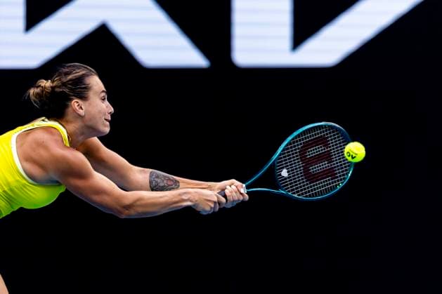 MELBOURNE, VIC - JANUARY 21: Aryna Sabalenka of Belarus in action during the Quarterfinals of the 2025 Australian Open on January 21 2025, at Melbourne Park in Melbourne, Australia. (Photo by Jason Heidrich Icon Sportswire) TENNIS: JAN 21 Australian Open EDITORIAL USE ONLY Icon250121151