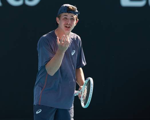Flynn Thomas (SUI), Jungen Einzel, Boys SinglesAustralian Open 2025, Melbourne Park, Melbourne, Victoria, Australia. Copyright: xJuergenxHasenkopfx