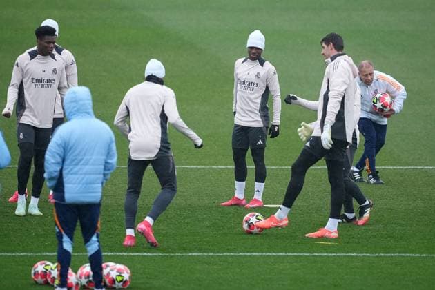 January 21, 2025, Valdebebas, Madrid, SPAIN: Vinicius Junior during the training day of Real Madrid ahead the UEFA Champions League, football match against RB Salzburg at Ciudad Deportiva Real Madrid on January 21, 2025, in Valdebebas, Madrid, Spain. Valdebebas SPAIN - ZUMAa181 20250121_zaa_a181_018 Copyright: xOscarxJ.xBarrosox