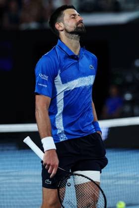 Novak Djokovic dejected during his Quarter-final match against Alcaraz in the Rod Laver Arena Australian Open, Day Ten, Tennis, Melbourne Park, Melbourne, Australia - 21 Jan 2025  Copyright: xEllaxLing Shutterstockx 15108779ey