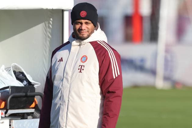 Trainer Vincent Kompany, Portraet, Portrait, Fussball Abschlusstraining - FC Bayern München vor UEFA Champions League-Spiel vs. Feyenoord Rotterdam 21.01.2025 Trainingsgelände, Säbenerstr. FOTO: Mladen Lackovic LakoPress
