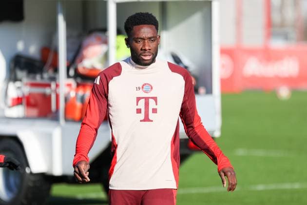 Alphonso Davies (FC Bayern Muenchen, 19) beim Training, GER, Abschlusstraining, FC Bayern Muenchen, Fussball, UEFA Champions League, 7. Spieltag, Saison 2024 2025, 21.01.2025, GER, Abschlusstraining, FC Bayern Muenchen, Fussball, UEFA Champions League, 7. Spieltag, Saison 2024 2025, 21.01.2025 Muenchen Copyright: xEibner-Pressefoto JennixMaulx EP_JML