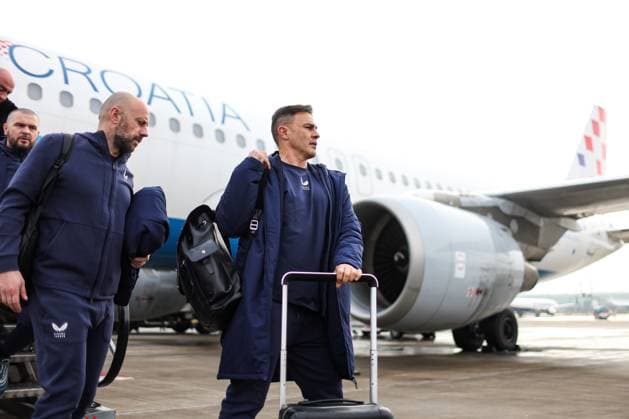 Dinamo Zagreb arrive in London Head Coach of Dinamo Zagreb Fabio Cannavaro leave a plane at Stansted Airport on January 21, 2025. in London, England. Dinamo Zagreb will play against Arsenal in the UEFA Champions League.  LukaxStanzl PIXSELL