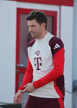 21.01.2025, Champions League FC Bayern Abschlusstraining, Saebenerstrasse Muenchen, Fussball, im Bild: Thomas Mueller (FC Bayern Muenchen)