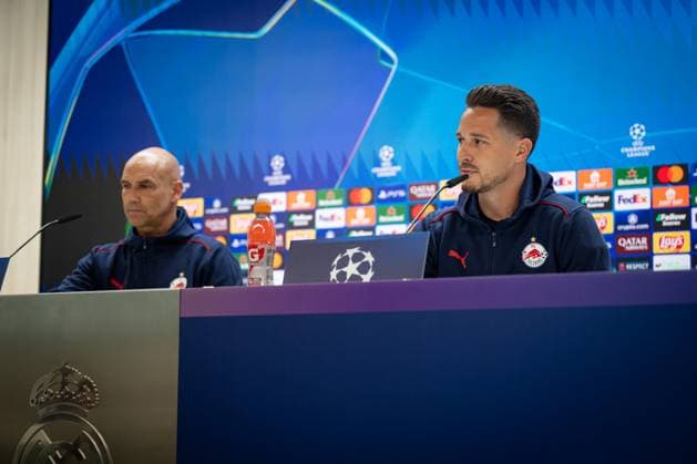 SOCCER - UEFA CL, Madrid vs RBS MADRID,SPAIN,21.JAN.25 - SOCCER - UEFA Champions League, Real Madrid CF vs Red Bull Salzburg, preview, press conference, PK, Pressekonferenz RBS. Image shows head coach Thomas Letsch and Janis Blaswich (RBS).  GEPAxpictures xFelipexMondino