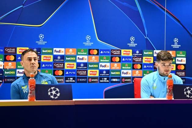 England, London, 210125. Emirates Stadium. GNK Dinamo press conference, PK, Pressekonferenz before the match against Arsenal in the 7th round of the UEFA Champions League. In the photo: Fabio Cannavaro, Martin Baturina. Photo: Ronald Gorsic CROPIX London Copyright: xxRonaldxGorsicx press_dinamo4-210125