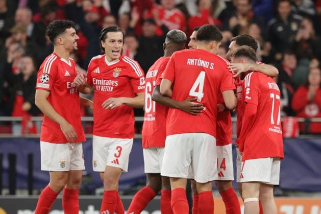 Portugal, Estadio do SL Benfica Lisbon 21. January 2025 Uefa Champions League phase 2024 25 Matchday 7, S.L.Benfica - FC Barcelona, Barca v.l. SL Benfica feiert das 1:0 Copyright: HMBxMedia FernandoxSoares